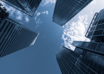 Should corporate access be a designated job within the IR team?